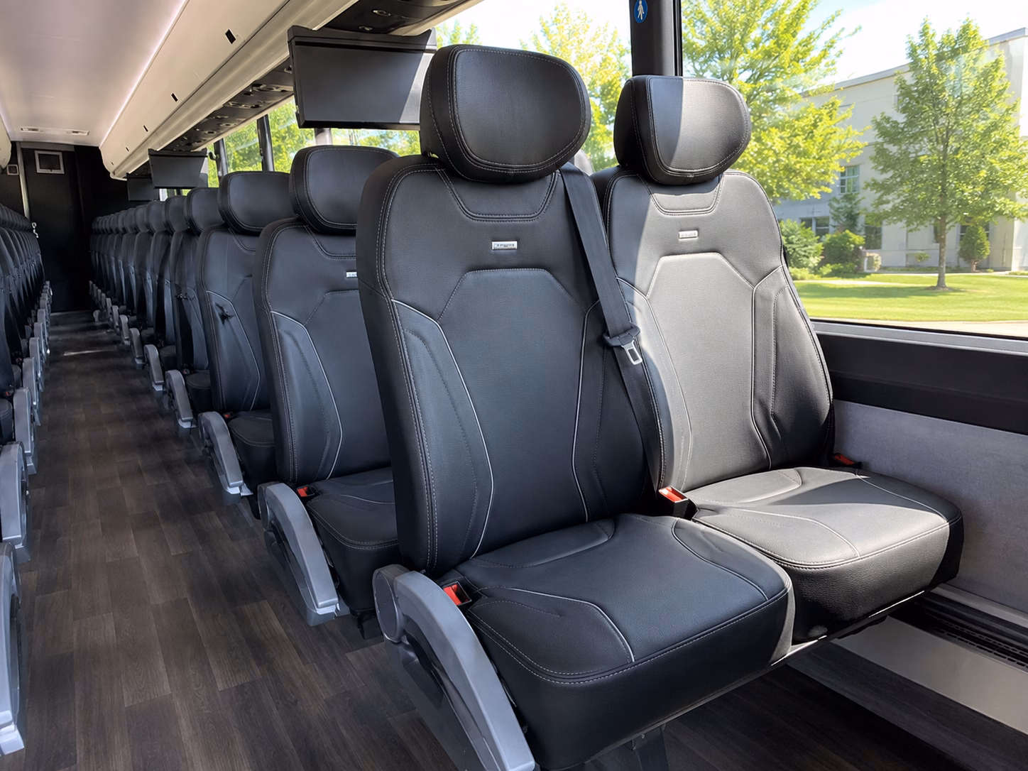 how the type of bus you choose changes the price in sugar land texas