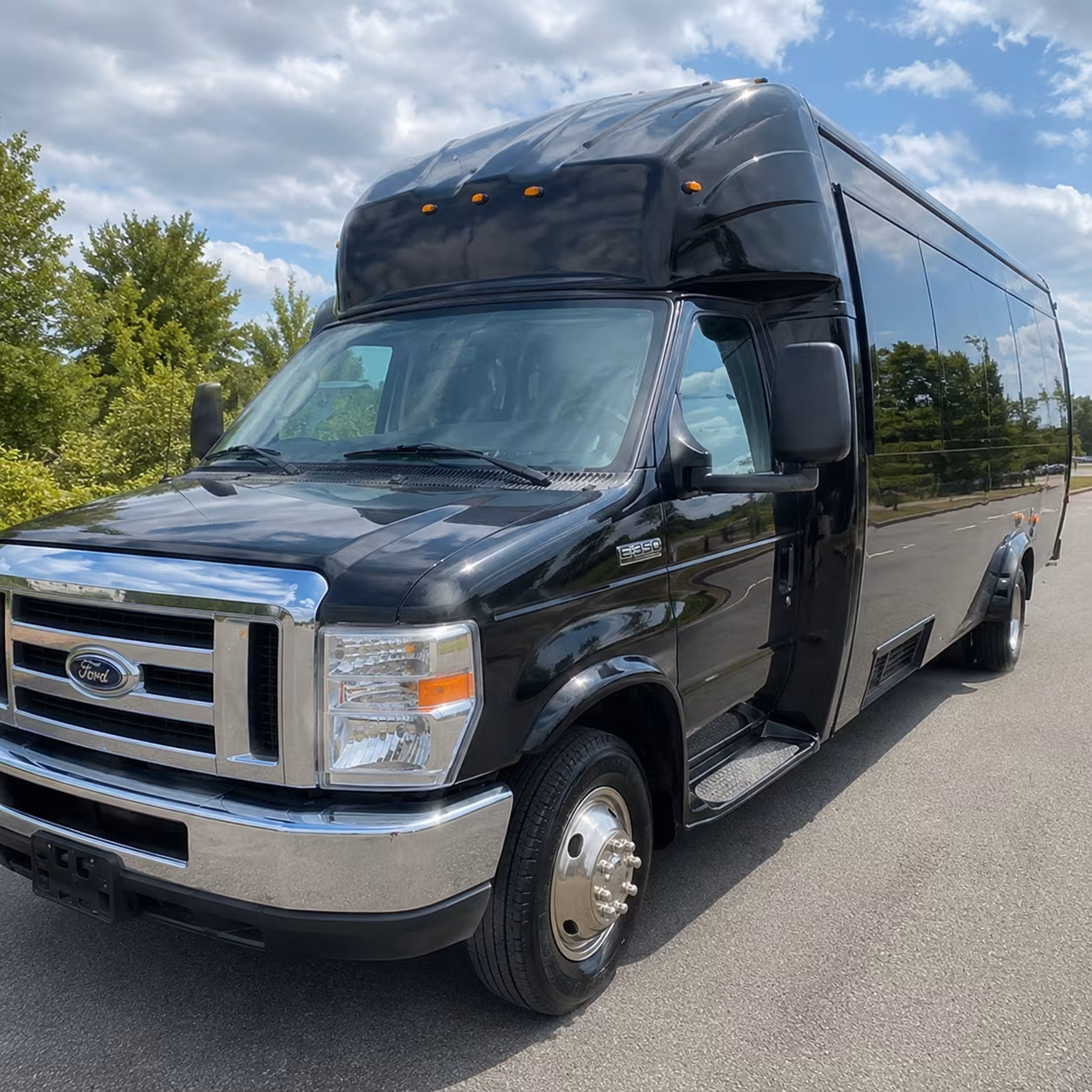 party buses to toyota center for houston concerts